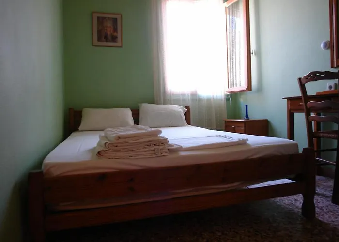 Apartment Earini And Chania (Crete)